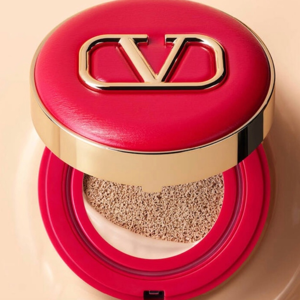 New! VALENTINO Go Cushion With Spf 23 Foundation And Sponge Set
